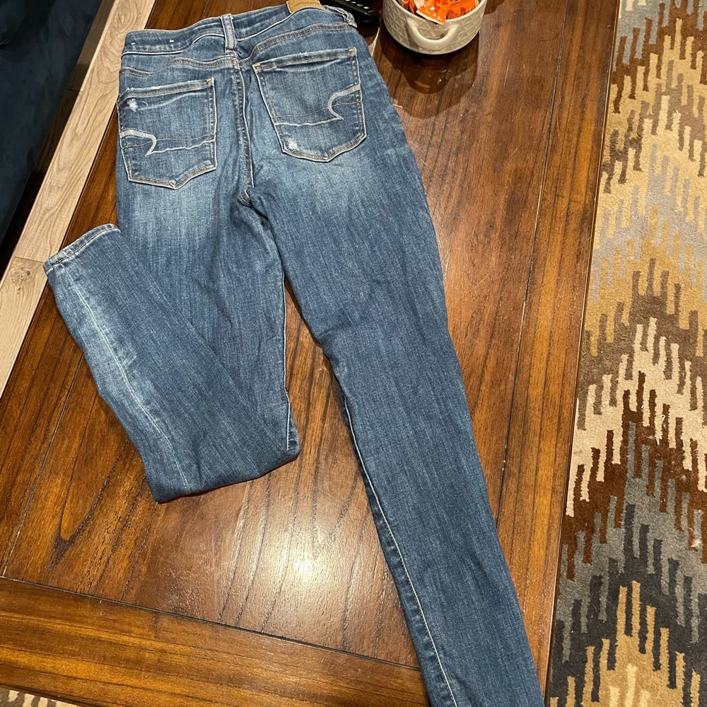 Super Hi-Rise Ripped Jeans - Picture 2 of 5
